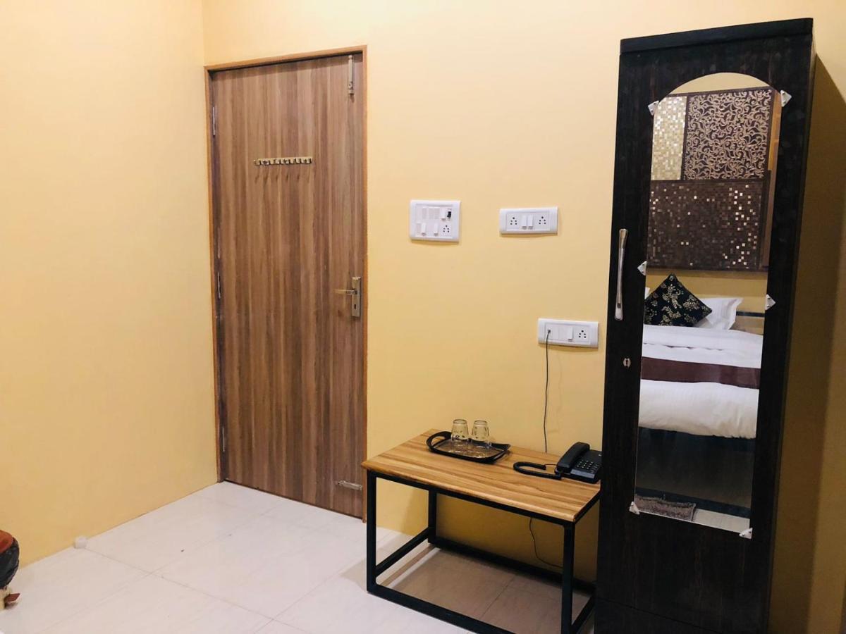 The Madaar House Hotel Varanasi Ngoại thất bức ảnh