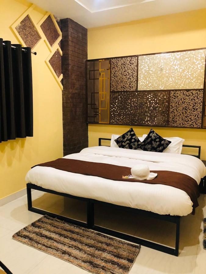 The Madaar House Hotel Varanasi Ngoại thất bức ảnh